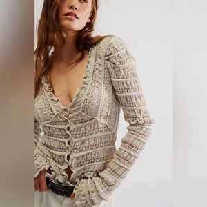 FREE PEOPLE | Wild Roses Cardi | Light Grey | Women’s S | NWT